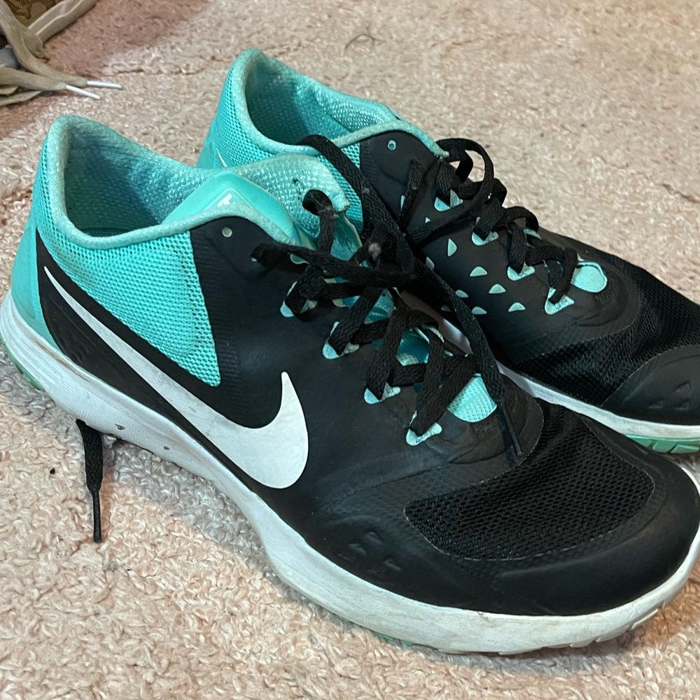 Nike sneakers size 8.5